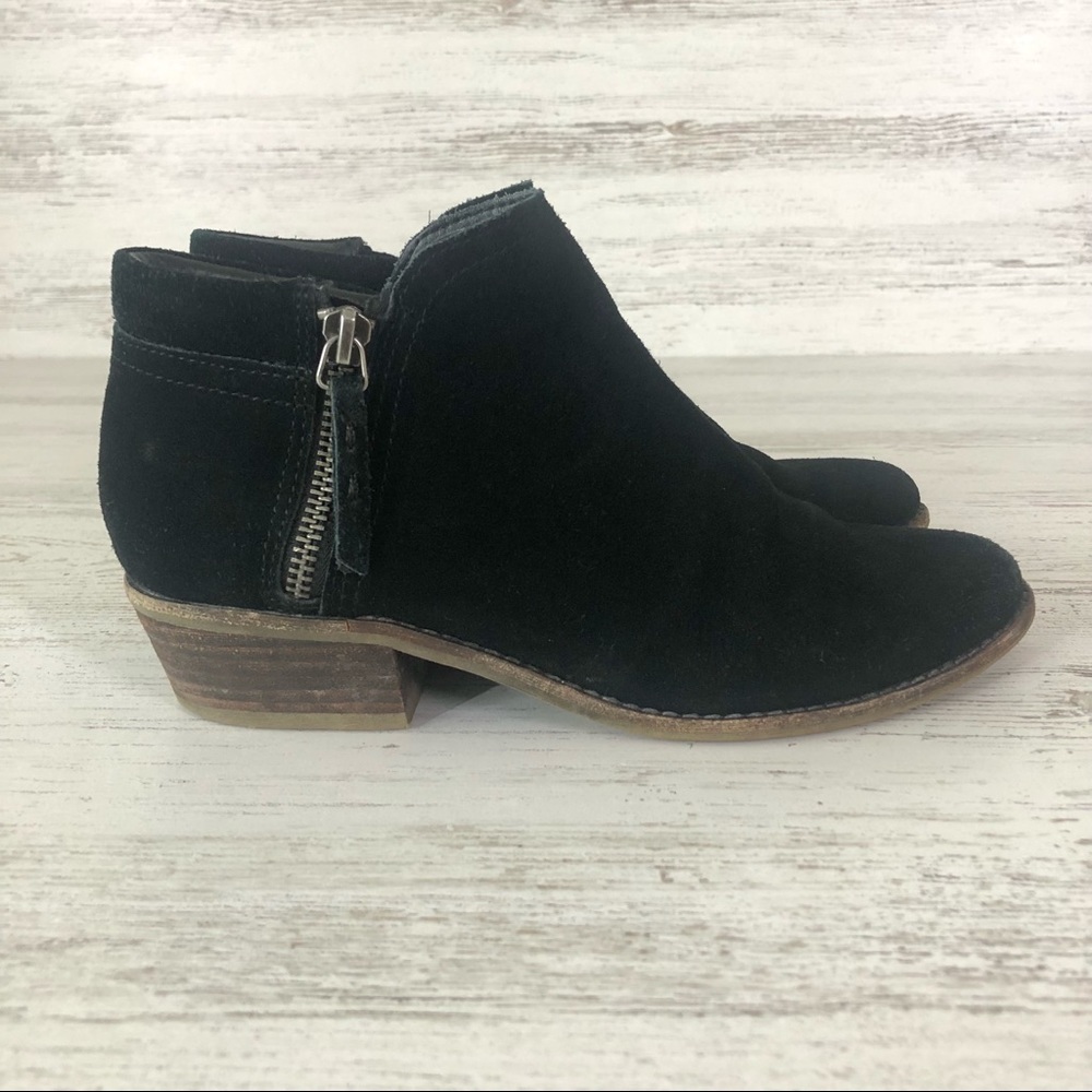 STEVE MADDEN Tobii Black Suede Zippered Ankle Boots 6 - Picture 2 of 12
